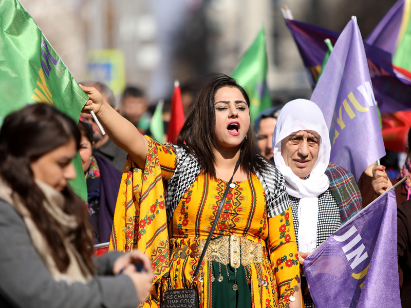 Dem Parti’nin Diyarbakır Mitinginde Öne Çıkan Mesaj3