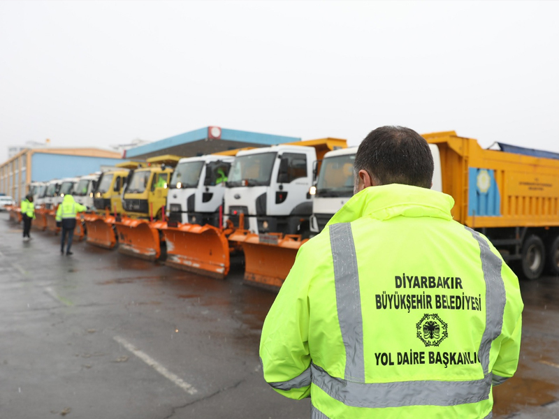 Diyarbakır’da Ekipler Teyakkuza Geçti1