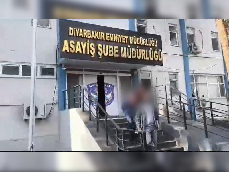 Diyarbakır’da Hastanelerde Kadın Kılığına Girip Hırsızlık Yaptı1