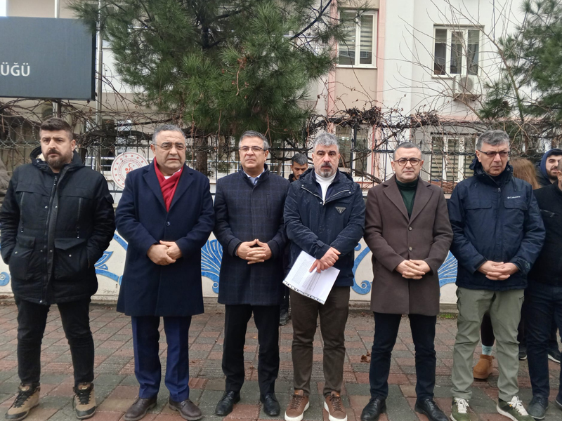 Diyarbakır’daki Çim Saha Rezaletine Ortak Tepki2