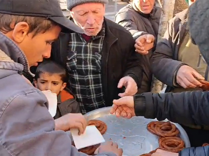 Diyarbakırlı Seyyar Satıcılara Fenomen Dopingi!2