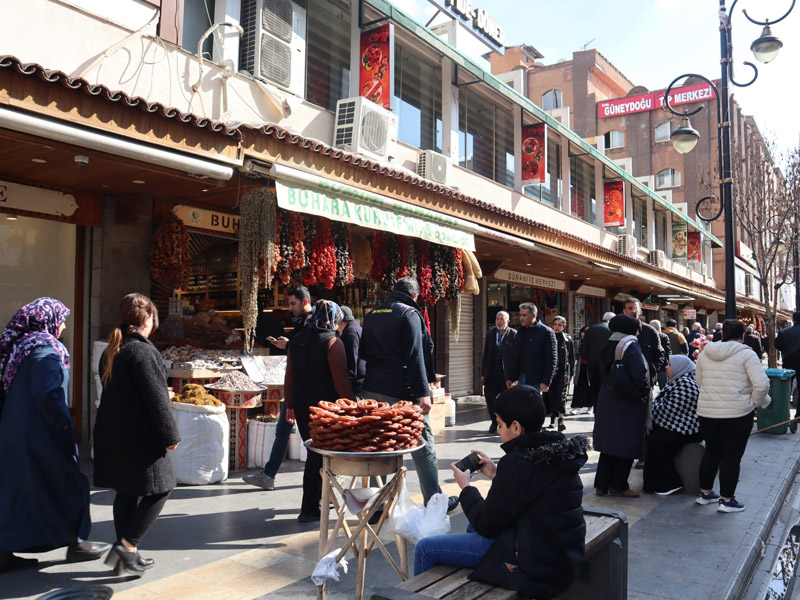 40 Yıl Sonra Diyarbakır’da Ramazan'ın Ilk Gününde Barış Havası Esti