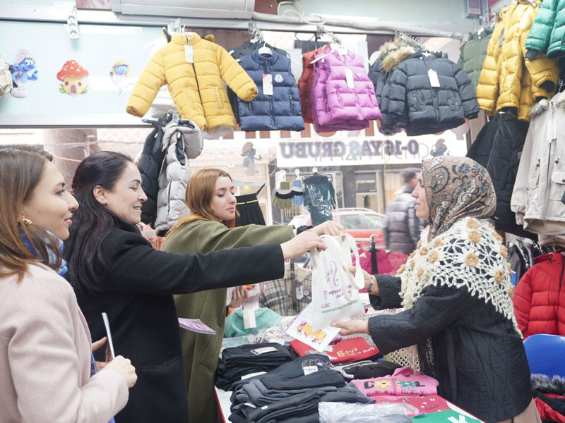 Diyarbakır’da Kadın Esnaflara 8 Mart Ziyareti2