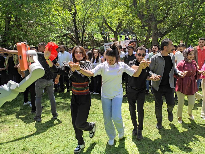 35 Yıl Sonra Köylerine Dönüşü Kutladılar1