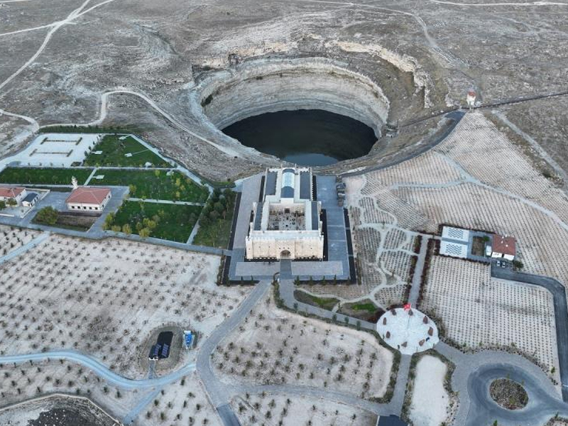 800 Yıllık Tarihi Yapı 90 Bin Kişiyi Ağırladı