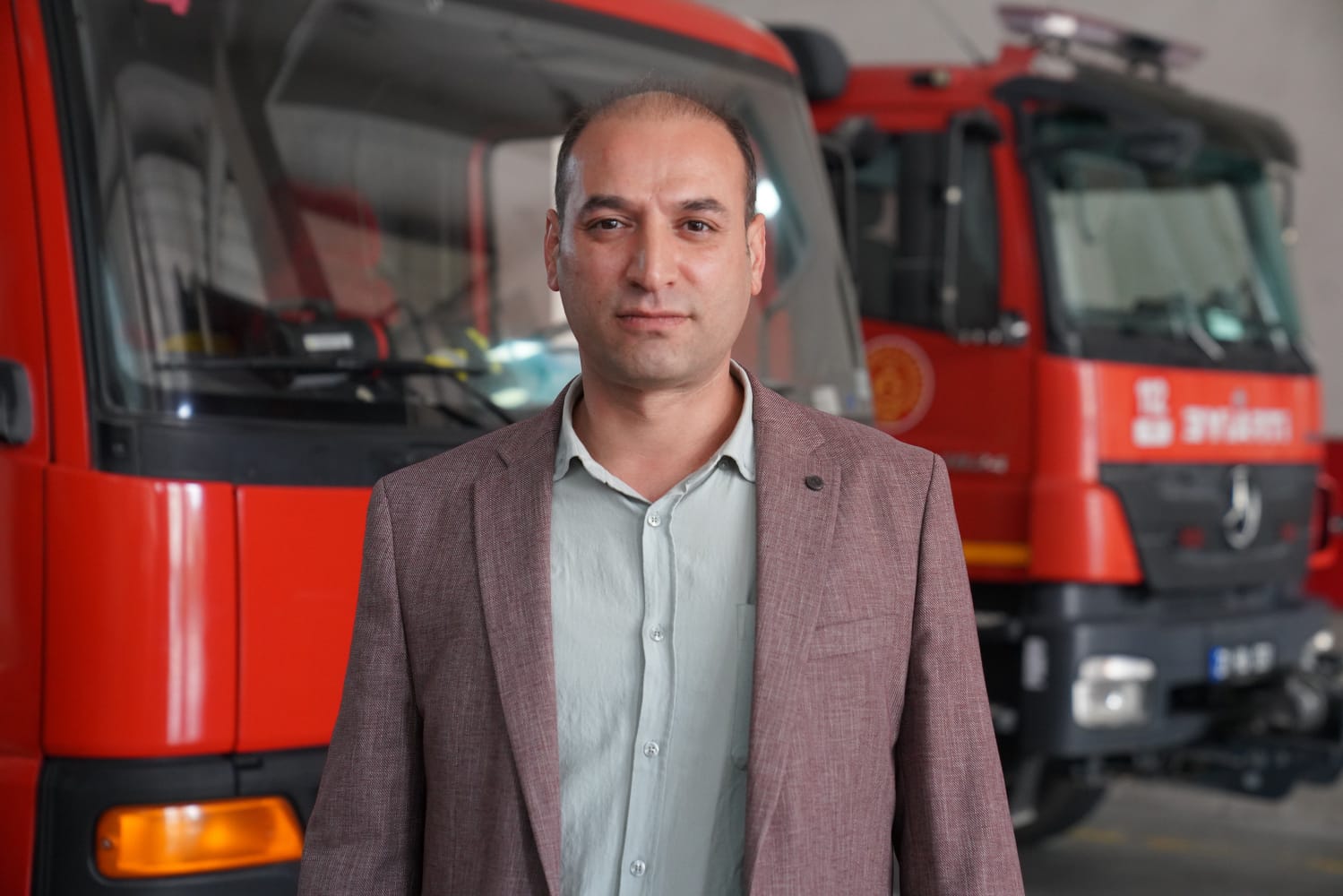 Aniz Uyari3