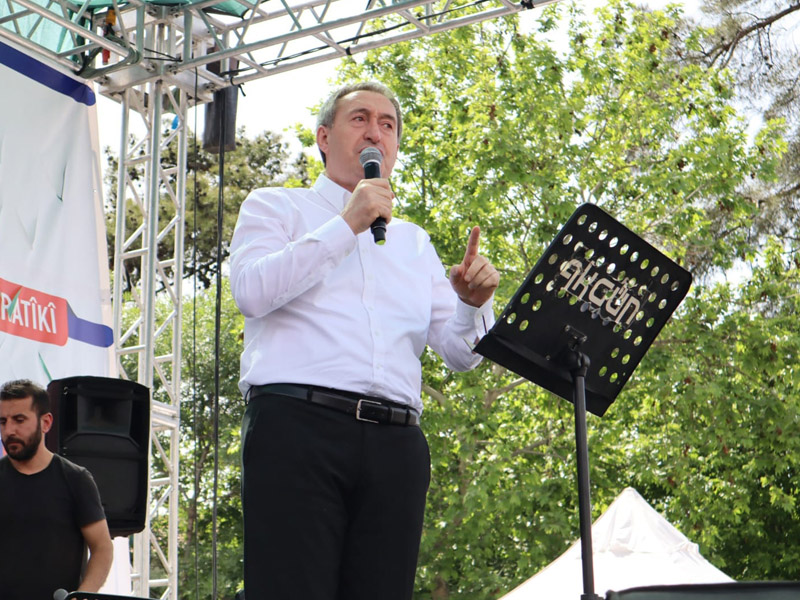Bakırhan Kürt Sorunu Çözülürse, Emek Sorunu Da Çözülecek