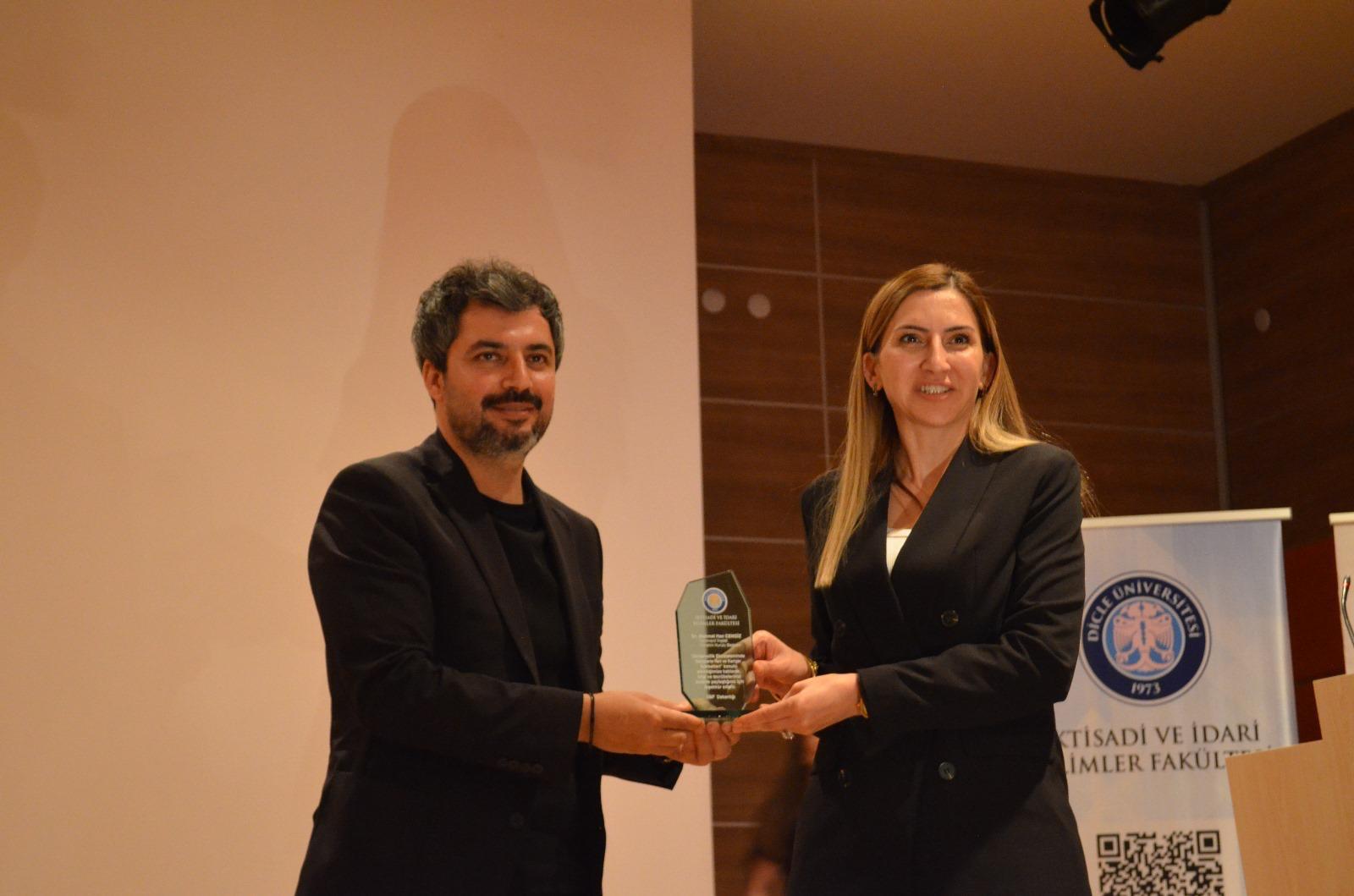 Dicle Univ2