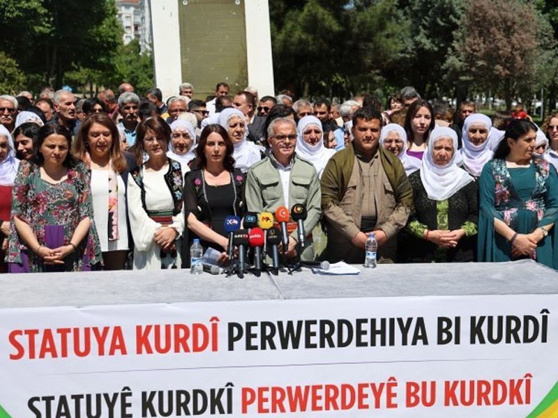 Diyarbakır'da 15 Mayıs Kürt Dil Bayramı Startı Verildi2
