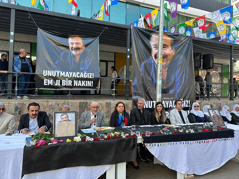 Diyarbakır'da Binler Ziyaret Etti, Taziye Sona Erdi2