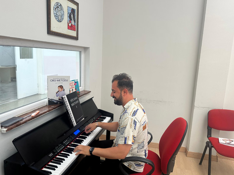 Diyarbakır’da Müzikle Hayata Dokunuyorlar2