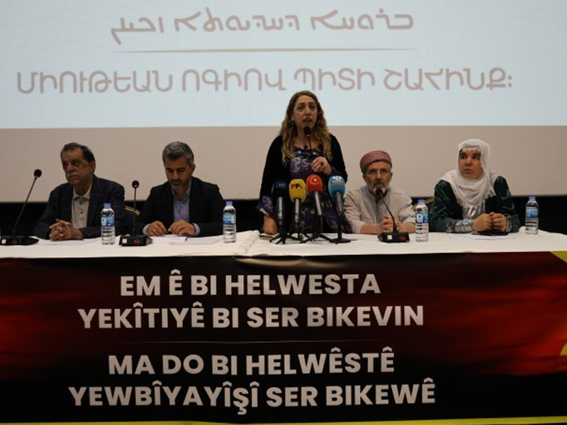 Diyarbakır'da’de ‘Birlik İnisiyatifi’ Ilan Edildi3