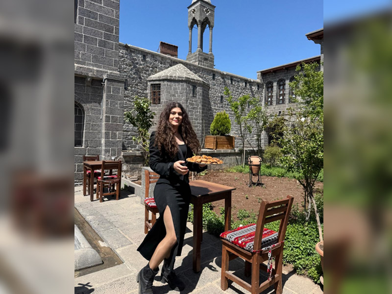 Diyarbakır’daki 1600 Yıllık Konak, Maria’nın Sofrasında Hayat Buldu5