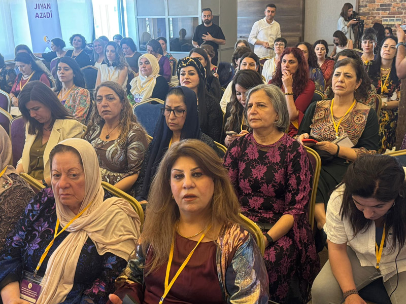Kürt Kadın Parlamenterler Diyarbakır’da Toplandı4