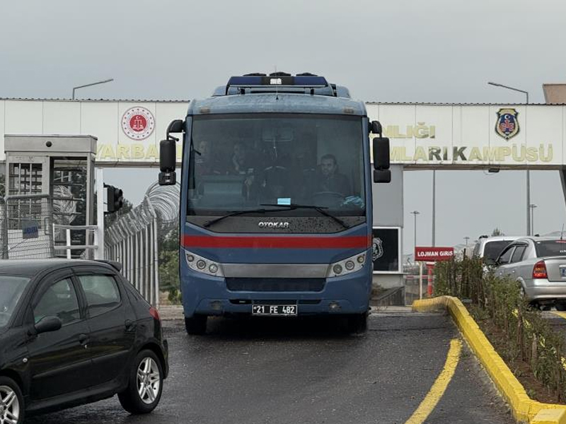 Narin Güran Cinayetine Ilişkin 15 Sanık, Adliyeye Getirildi2