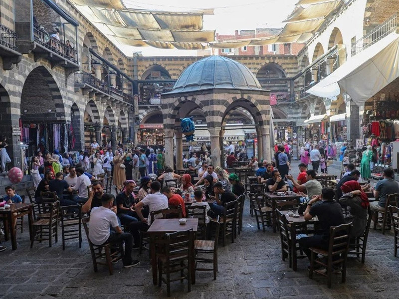 Turistler Diyarbakır Gezi Rotasına Nereden5