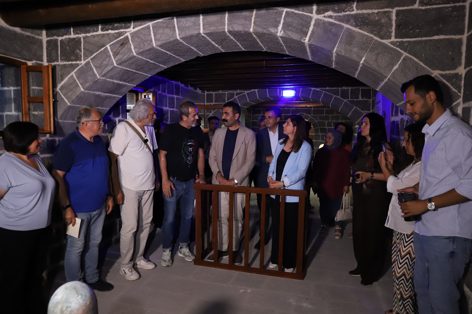 Diyarbakirda Ahmed Arif Anmasi 33 Kursun Bir Daha Yazilmasin3