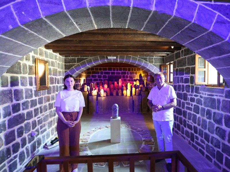 Diyarbakır’da ‘Otuz Üç Kurşun Şiir Sergisi’ne Büyük Ilgi5