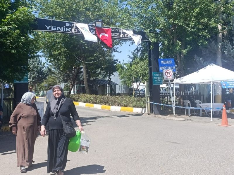 Mezarlık3