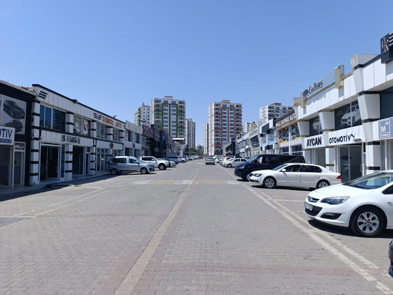 Diyarbakır'da Bir Sektör Daha Kepenk Indiriyor!3