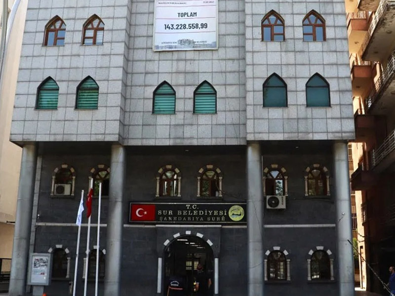 Diyarbakır’da Dem Parti Ve Ak Parti Istedi, Kaymakam Veto Etti!2