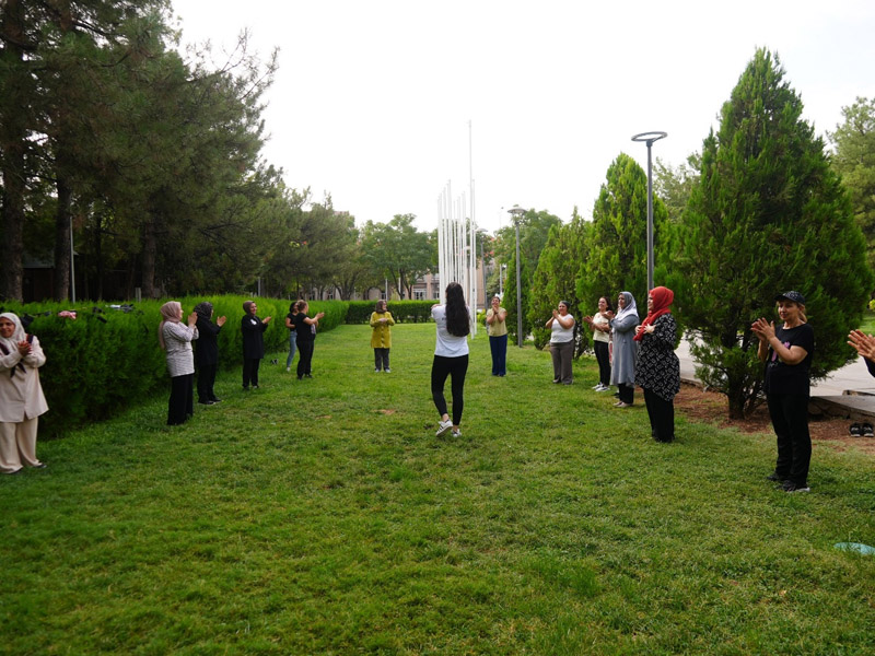 Diyarbakır’da Eş Başkan Bucak, Kadınlarla Sabah Sporunda2