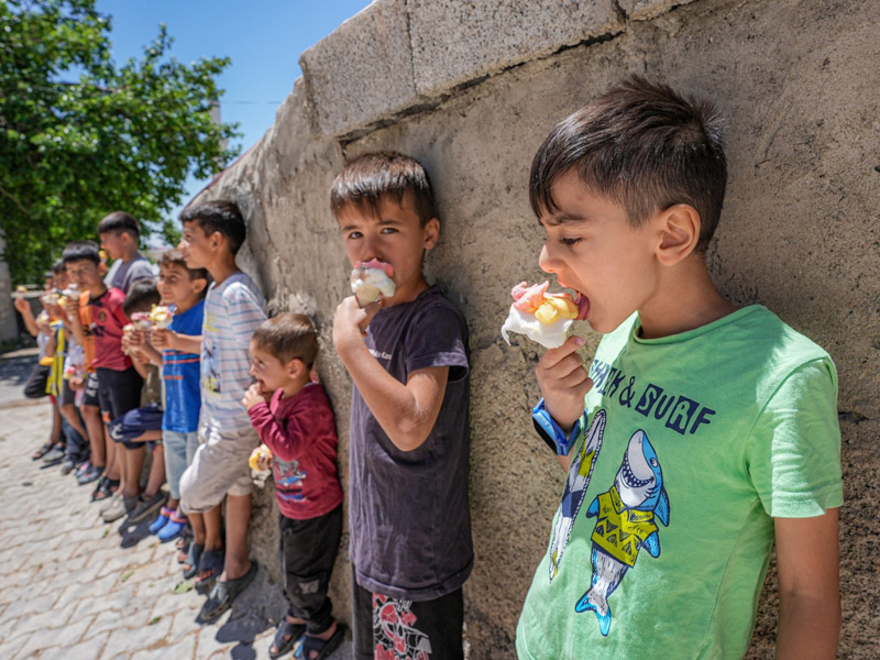 Diyarbakır’da Kırsalında Çocukların Gönlünü Fetheden Selahaddin2