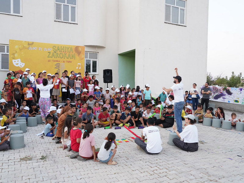 Diyarbakır’daki Köylerde Çocuk Şenliği1