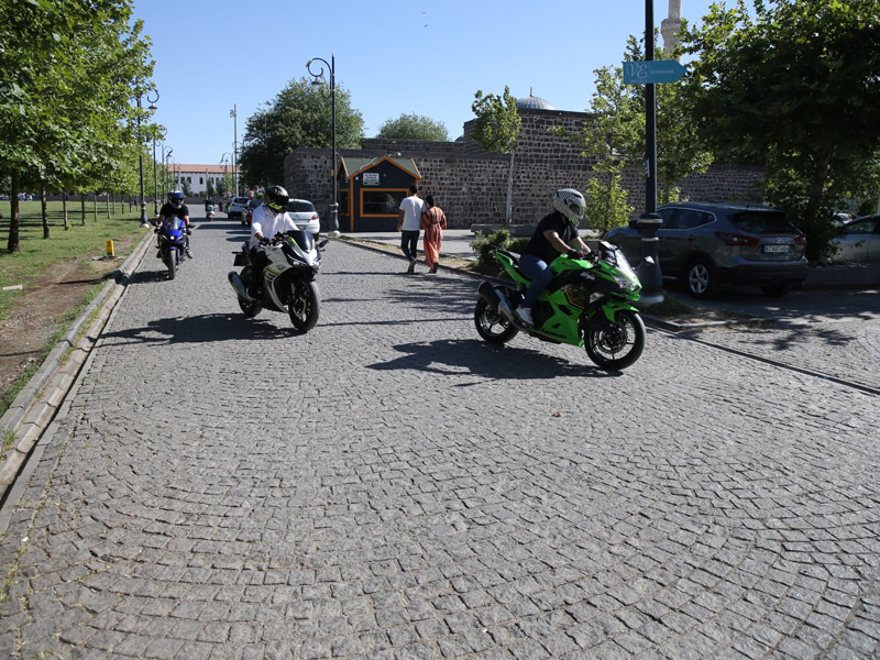Diyarbakır’ın ‘Racing’ Tutkunu Kayyım Müezzini4