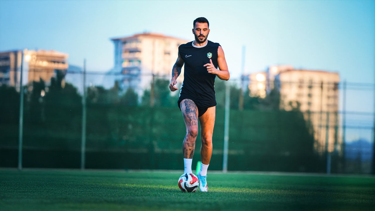 Amedsporun Golculeri Fark Pesinde 4