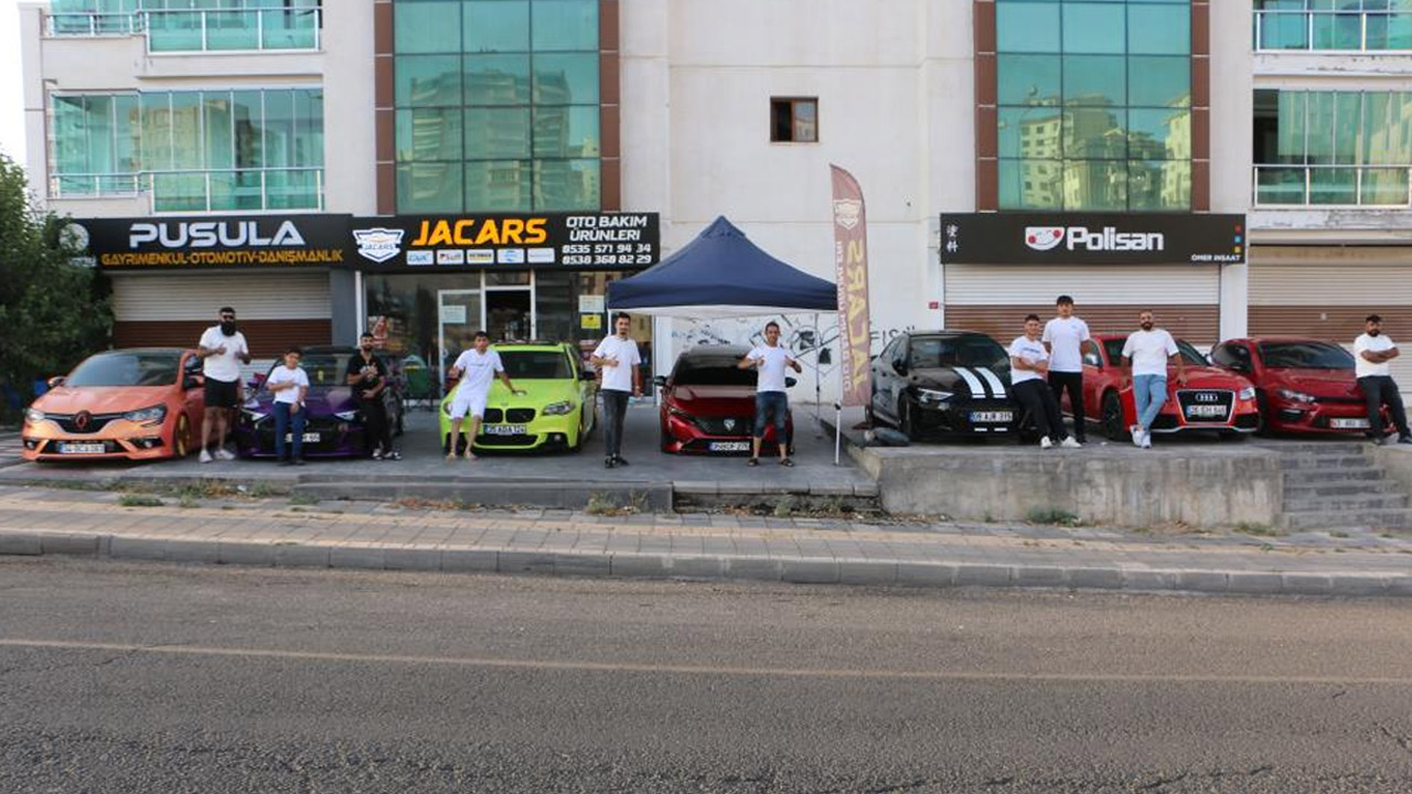 Diyarbakır'da Ilk! Modifiyeli Araç Ve Motosiklet Tutkunları Buluşuyor3