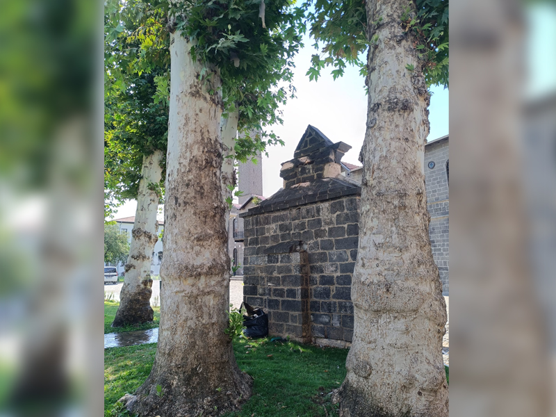 Diyarbakır'da Kanuni’ye Şifa Olan Çeşme Yıkılmak Üzere4