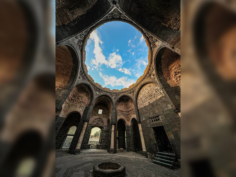 Diyarbakır’daki 1600 Yıllık Yapı Yeniden Hayat Buluyor2