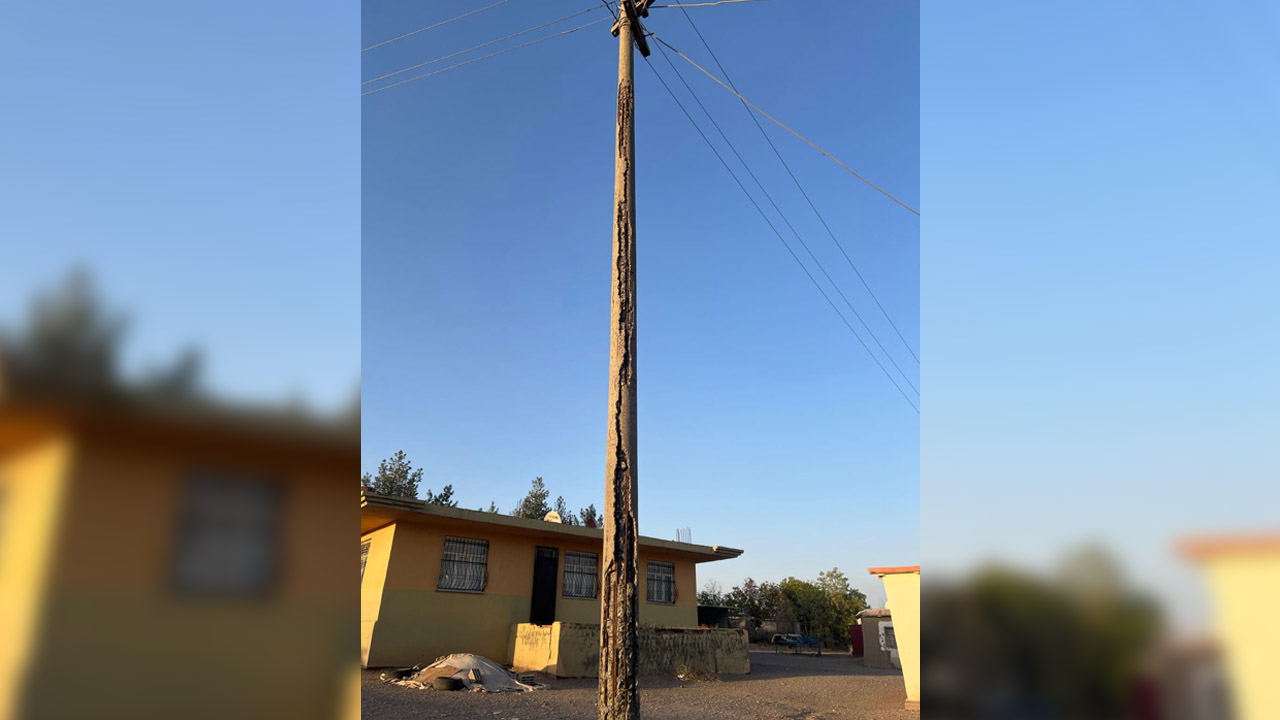 Diyarbakır’daki Köy Meydanında Ölüm Tehlikesi!3