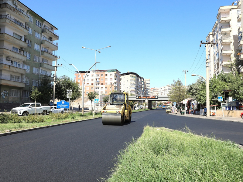 Diyarbakır’ın Sorunlu Yollarına Neşter