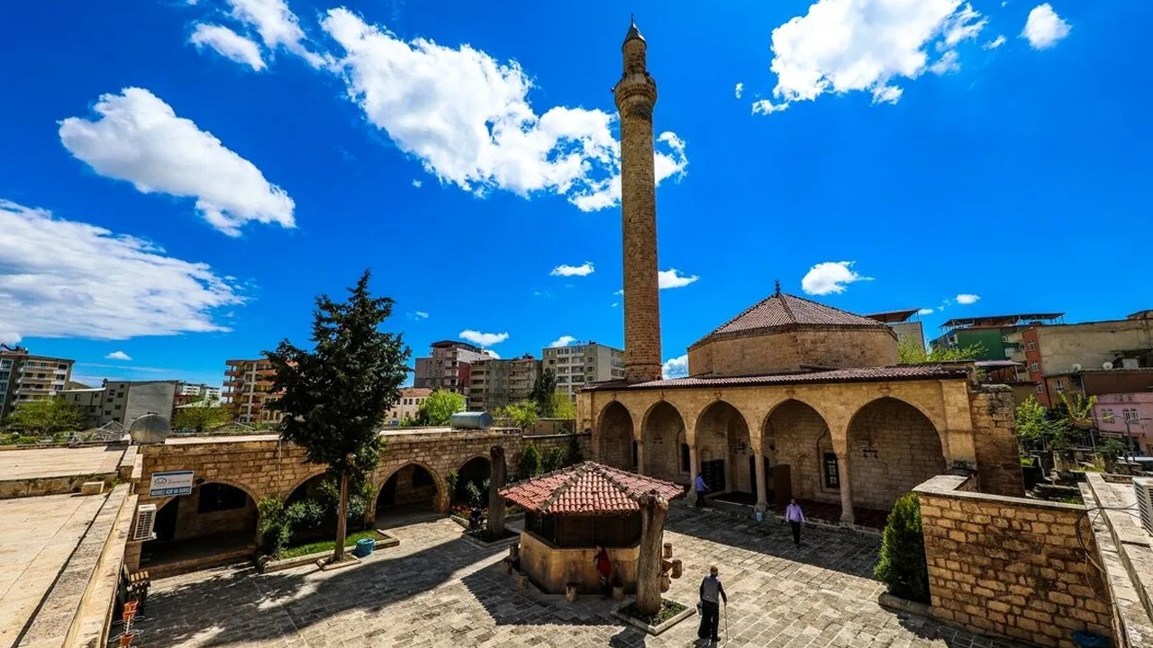 Tari̇h, Kültür Ve Doğanin Buluştuğu Adres, Si̇lvan3