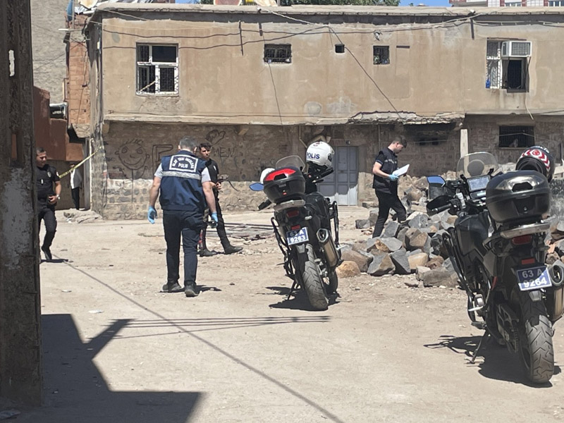 Urfa'da Tartışma Kavgaya Dönüştü, Silahlar Ateşlendi 2 Yaralı
