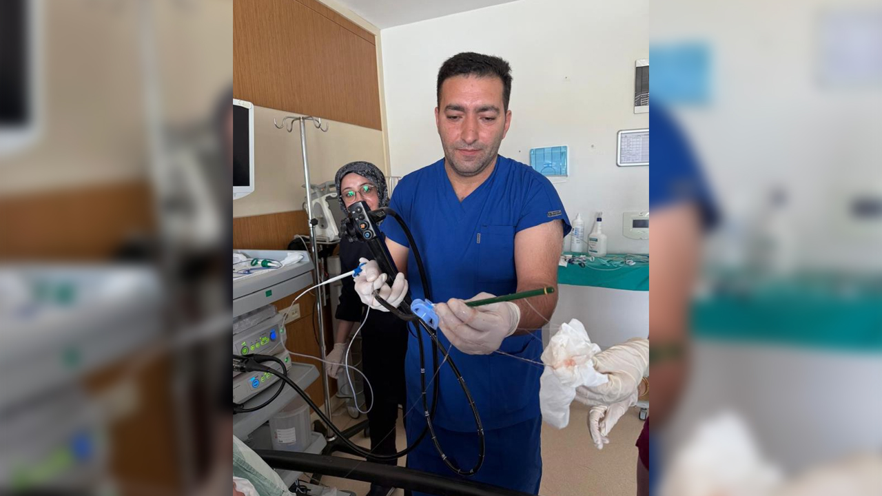 Ağrı'da Genç Kadının Midesinden Iki Kalem Çıkarıldı1