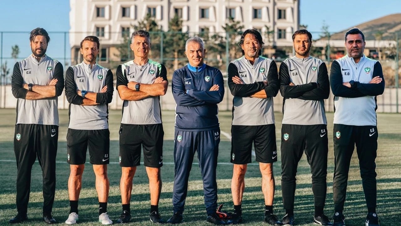 Amedspor'da Ayrılık Iddialarına Son Noktayı Koydu1
