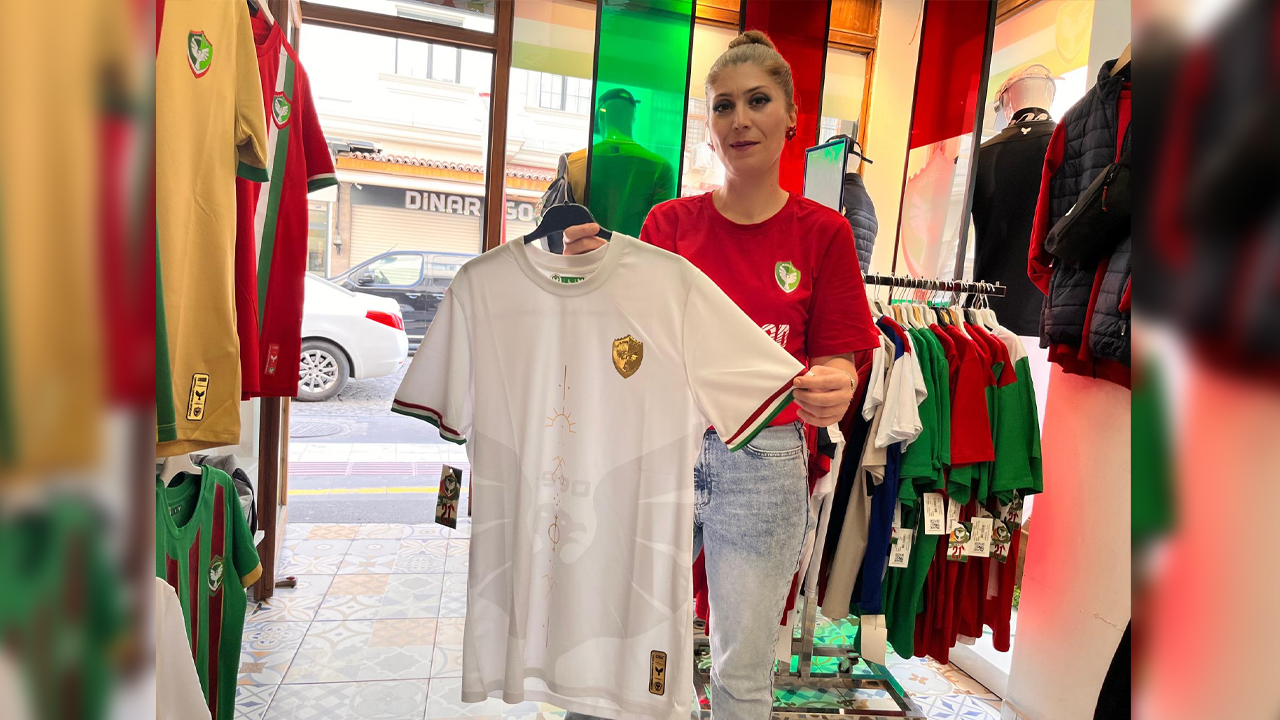 Amedspor’un Bu Mağazası Global Taraftarların Uğrak Noktası Oldu6