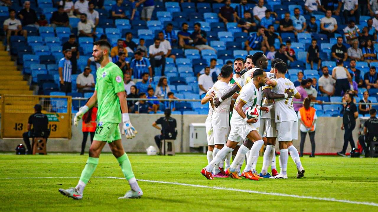 Bir Futbol Masalı Amedspor’un 8 1’Lik Zaferi4