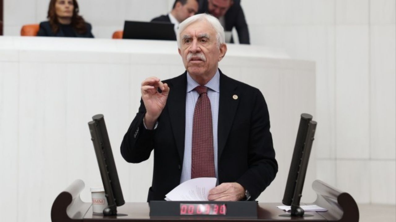 Cengiz Candar-9