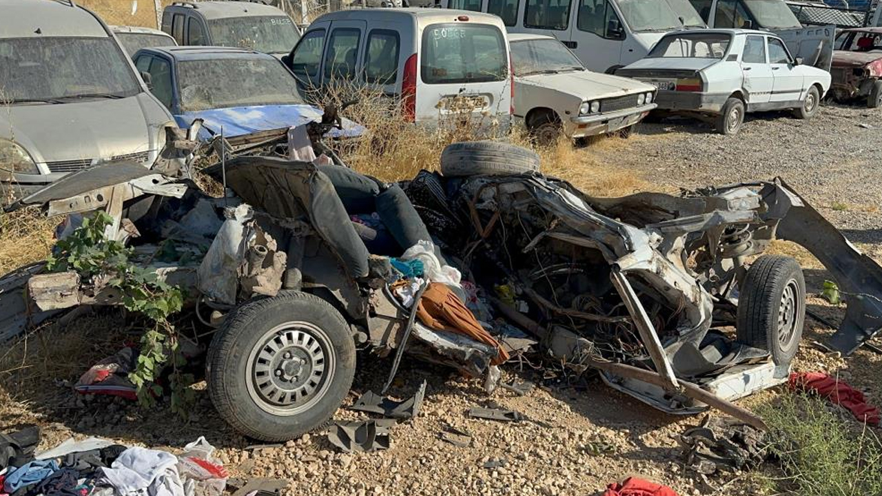 Diyarbakır Otobüsü Ile Otomobil Çarpıştı3