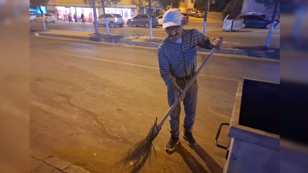 Diyarbakır Silvan’da, Site Görevlisi Sosyal Medyada Gündem Oldu3