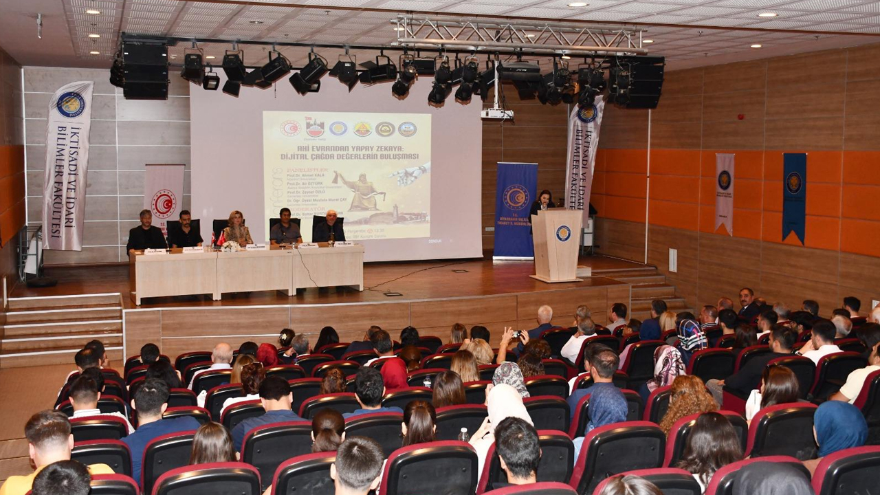 Diyarbakır'da, Ahi Evrandan Yapay Zekaya, Dijital Çağ Buluşması
