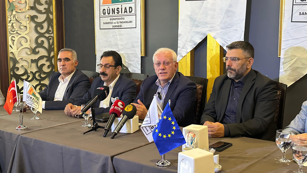 Diyarbakır’da Günsi̇ad, Yeni Yönetim Kuruluyla Çözüm Sürecini Masaya Yatırdı2