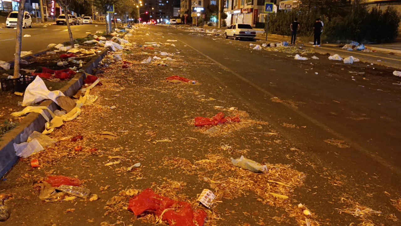 Diyarbakır'da Mahallenin Cuma Akşamları Başlayan Kabusu 5