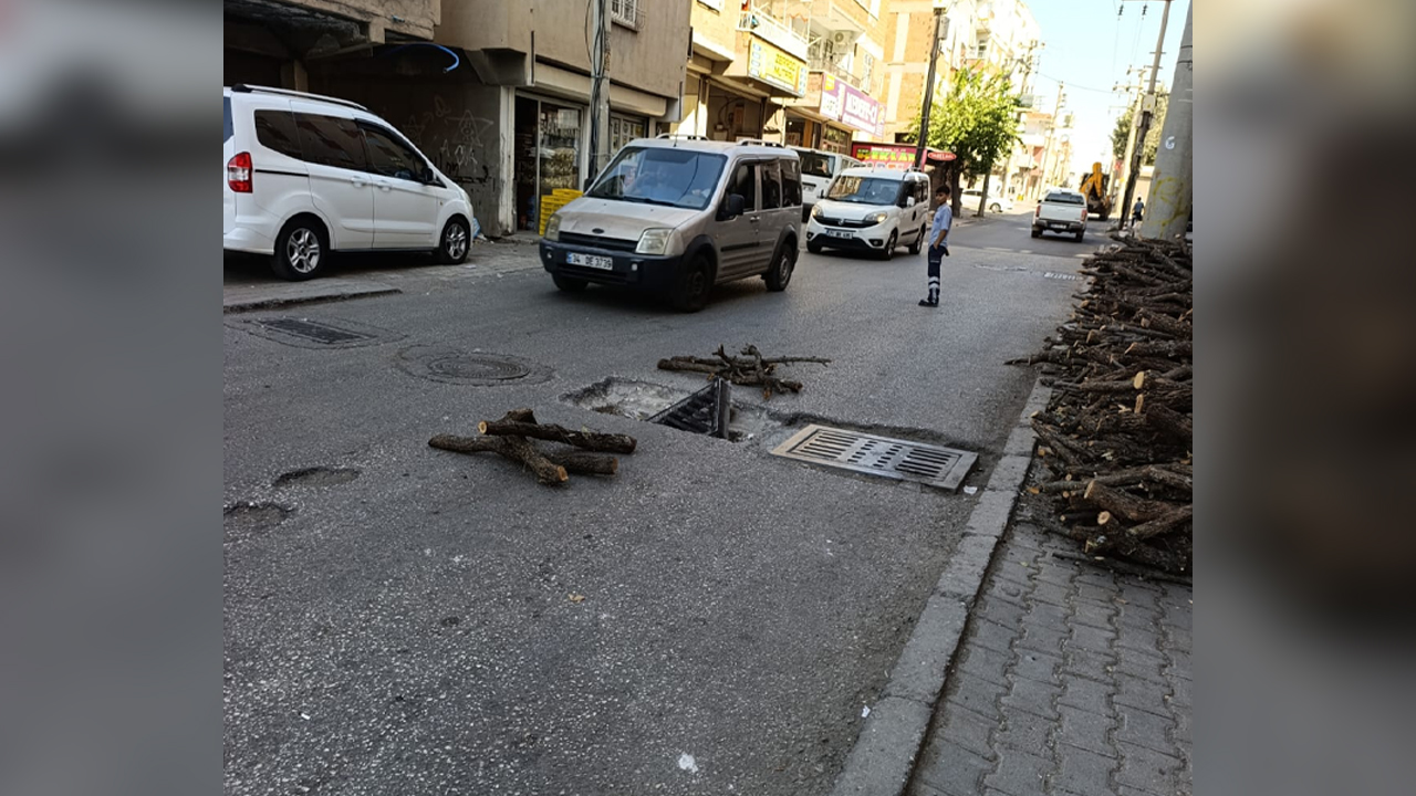 Diyarbakır’da Rögar Kapakları Kazaya Sebep Oluyor2