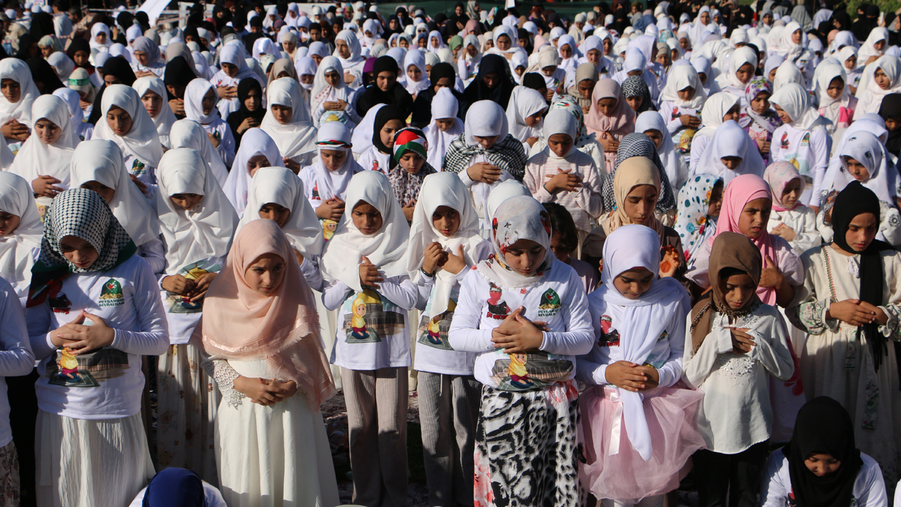 Diyarbakır’da Yüzlerce Çocukla %22Hayat Namazla Güzel%22 Etkinliği 2