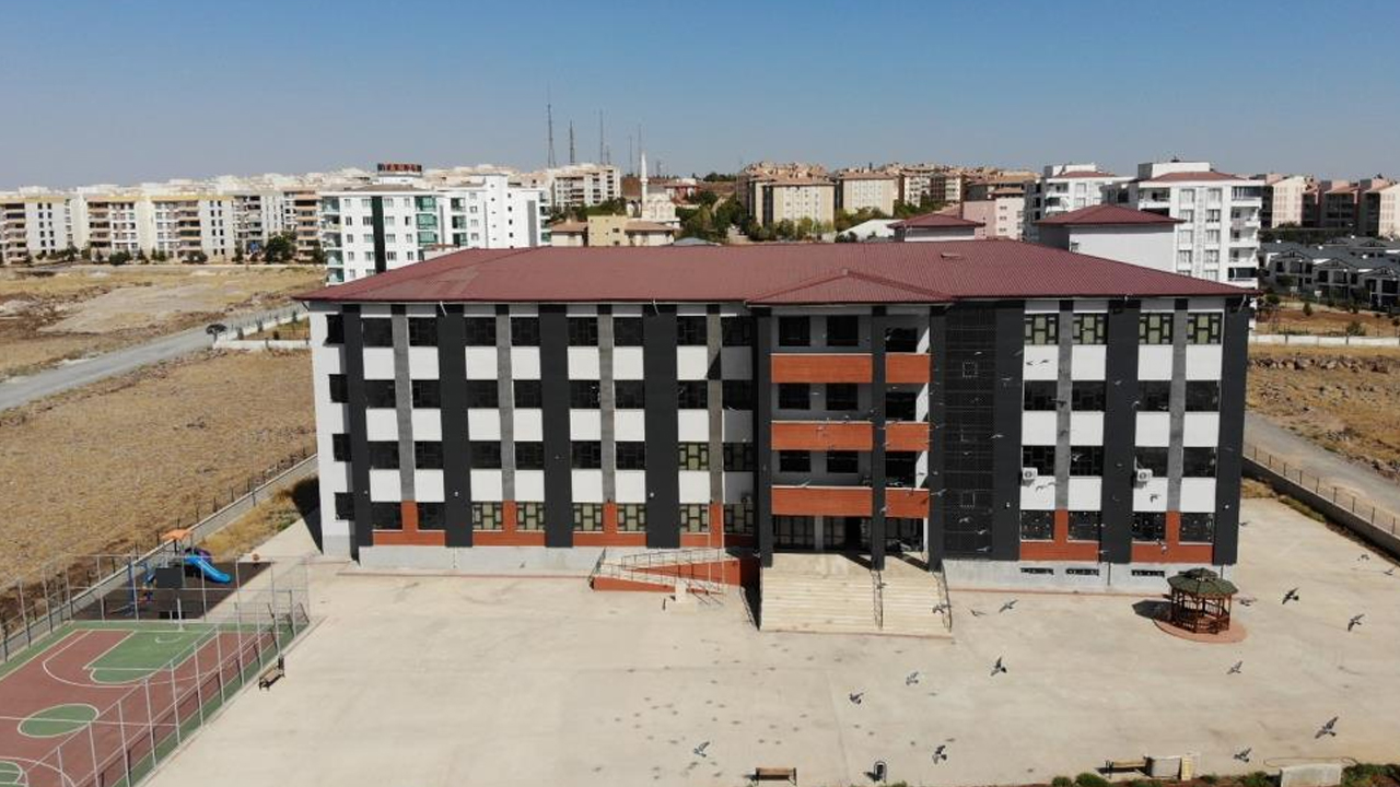 Diyarbakır'daki Okullarda 255 Milyon Liralık Onarım3